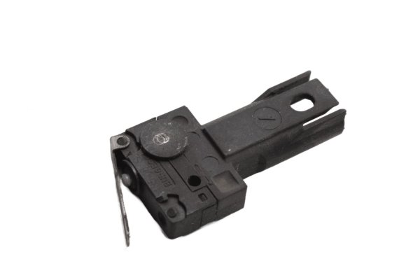 Schakelaar voor het voorremlicht, remschakelaar, handrem BMW F 800 ST K71 0234 06-12