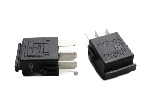 Electrical relays, control relays, switching relays BMW R 1200 CL 0442 K30 259C 03-05