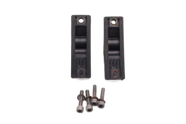 Istuimen kiinnikkeen takakiinnitys kumivaimentimella BMW R 1150 GS R21 0415 99-04