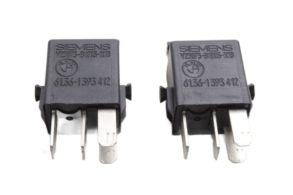 Interrupteur de commande à relais quadripolaire Siemens BMW R 1100 RT 259 0413 96-01