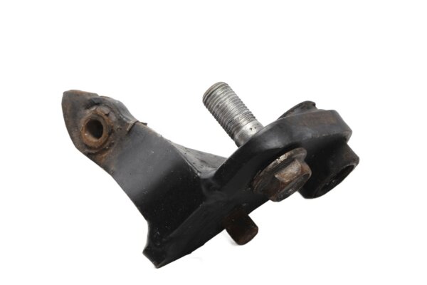 Front right footrest bracket Honda XRV 750 Africa Twin RD04 90-92