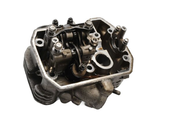Sylinterikannen takaventtiilikoppa Honda XRV 750 Africa Twin RD04 90-92