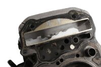 Sylinterikannen takaventtiilikoppa Honda XRV 750 Africa Twin RD04 90-92