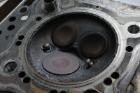 Sylinterikannen takaventtiilikoppa Honda XRV 750 Africa Twin RD04 90-92
