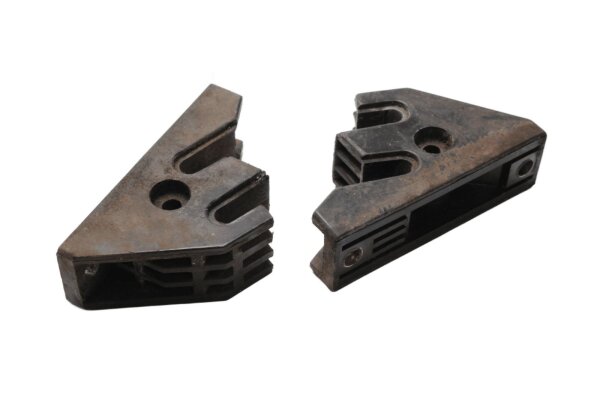 Istuinkiinnike etukiinnitykseen pari istuinkiinnike BMW R 1100 GS 259 0409 93-99