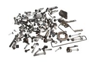 Kit de vis, support moteur, colliers de serrage,...