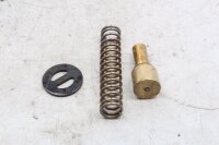 Öljynpaineventtiilin jousimäntäöljynjäähdyttimen ohjaus BMW R 1200 GS K25 0307 R12 04-07
