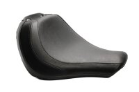 Penkki, yksi istuin edessä Harley-Davidson Fat Boy...
