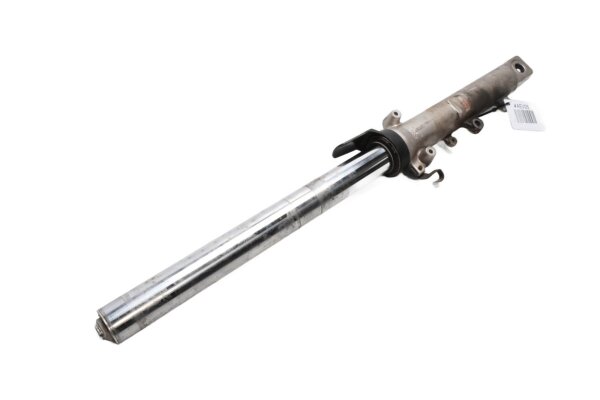 Linker vorkpoot, bevestiging voorwiel Suzuki GSF 1200 S Bandit WVA9/S 01-05