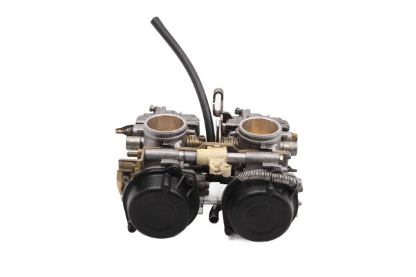 Kaksoiskaasuttimen kaasuventtiilit Ducati Monster 600 Dark ZDM300AA 98-01