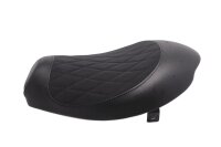 Asiento del conductor delantero con tapicería acolchada en forma de diamante. Hyosung GV 125 S Aquila 21-21
