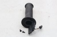 Lämmitetyt kahvat vasemmalla, sähkölämmitteiset kahvat BMW R 1200 GS K25 0307 R12 04-07