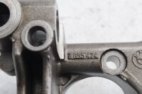 Sylinterikannen venttiilikopan oikean keinuvivun kiinnike BMW R 1200 GS K25 0307 R12 04-07