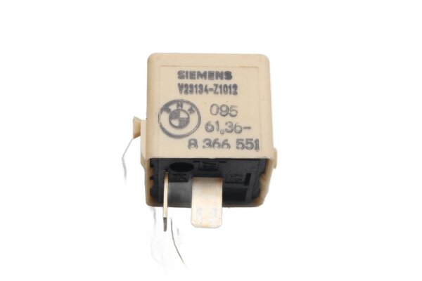 Relais Steuerrelais Elektrik Siemens 4-polig BMW R 1100 GS 259 0409 93-99