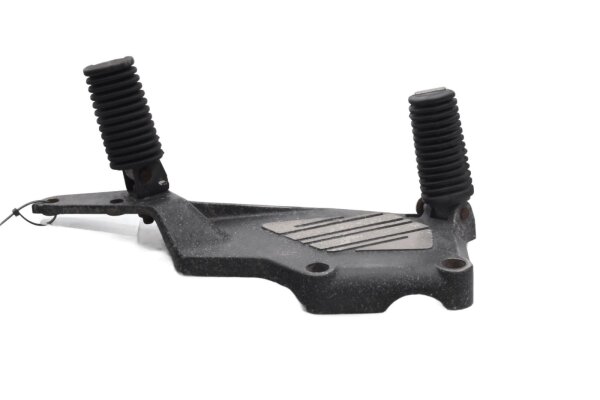 Footrest assembly, drivers left, rubber mount BMW K 1100 LT K589 0526 90-98