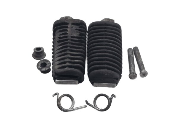 Fotstöd fram, vänster och höger (gummi) BMW K 1100 LT K589 0526 90-98