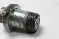 Afstandsbøsning, montering i bundrammen bagpå Suzuki DL 650 V-Strom WVB1 04-06