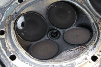 Sylinterikansi, venttiilikoppa, venttiilinohjaus Honda CB 1000 F Big One SC30 93-96