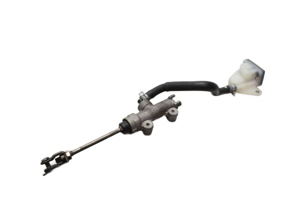 Takapääsylinteri, jarrupumppu Suzuki DL 650 V-Strom WVB1 04-06