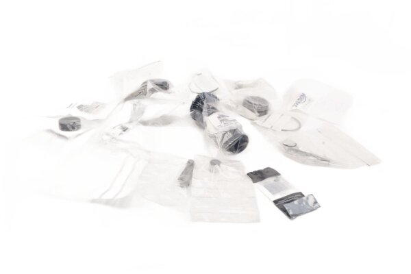 Kit de vis, capuchon, bague, carénage, cadre, stock restant Triumph universell