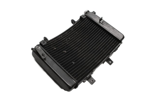 Vesijäähdytin, jäähdytin, jäähdytys, moottorin jäähdytys KTM Duke 690 690DUKE/10 10-11