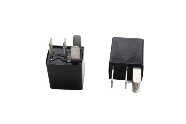 Control relay, switching relay, electrical system BMW K 100 RS 4 Ventiler K589 0523 89-92