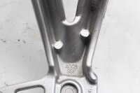 Support de repose-pieds passager arrière gauche Suzuki GSX-R 1000 K1/K2 WVBL 01-02
