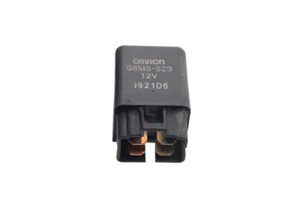 Relè di commutazione a innesto da 12 V Omron Suzuki GSX-R 1000 K1/K2 WVBL 01-02