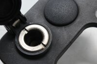 Uttagsskydd, inbyggt uttag (överst) BMW K 100 RS 4 Ventiler K589 0523 89-92