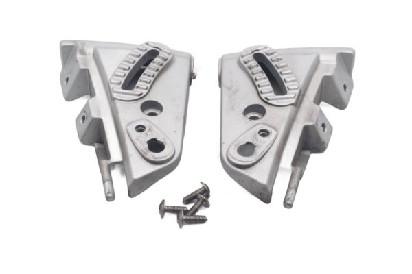 Tuulilasin kiinnikesarja vasen oikea BMW R 1200 GS DOHC R12 K25 0450 10-12