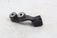 Fotstödsfäste, fram vänster, gummilagerfäste Suzuki GSX 1200 Inazuma A3 98-02