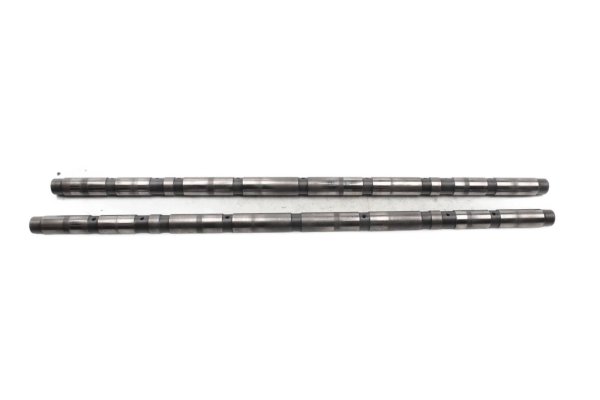 boulon de culbuteur axe arbre à cames moteur en marche Kawasaki GPZ 750 R ZX750G 85-86