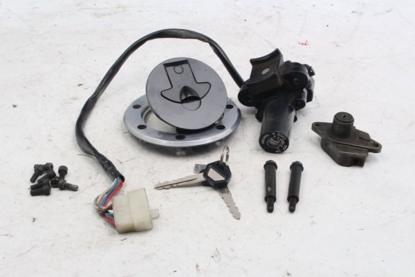 Ensemble de verrouillage : verrou dallumage, verrou de carburant, verrou de siège Kawasaki ZX-9R ZX900B 94-97