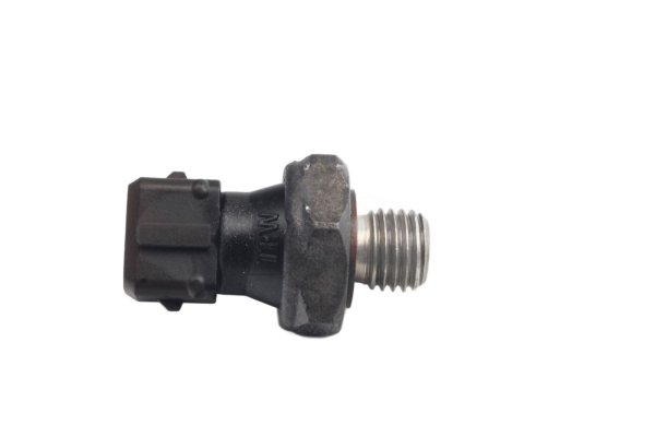 Öljynpaineanturi, paineanturi, moottorin anturi BMW R 1200 GS K25 0307 R12 04-07
