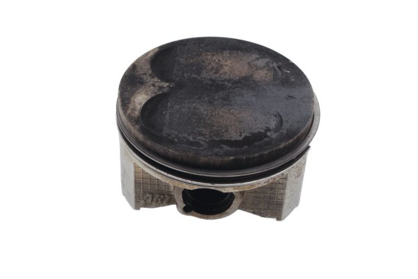 Piston with piston rings for a 4-stroke engine Suzuki GSX 1200 Inazuma A3 98-02