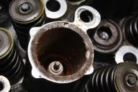 Culasse DOHC 16 soupapes, cache-culbuteurs Kawasaki GPZ 750 R ZX750G 85-86