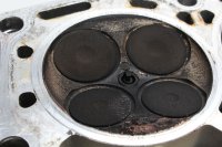 Sylinterikansi, venttiilikoppa, venttiilien ohjaus, imusarja Kawasaki ZX-7R ZX750P 96-03