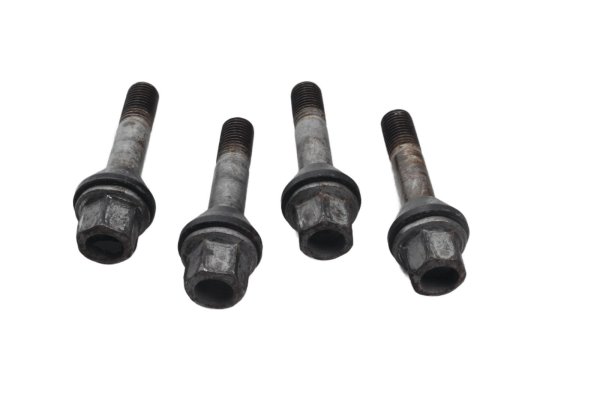 Takapyörän vanteen pulttisarja, taka BMW R 1150 GS R21 0415 99-04