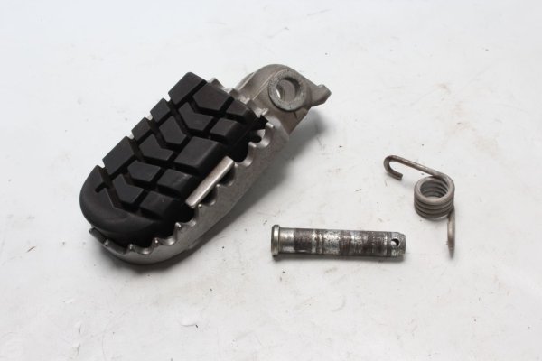Fußraste vorn rechts Gummiauflage Halter Feder Stift KTM Duke 690 690DUKE 08-09