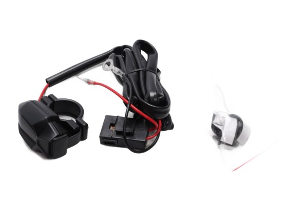 USB Doppel-Ladebuchse 12V 15V Bordsteckdose Motorrad Zubehör universell