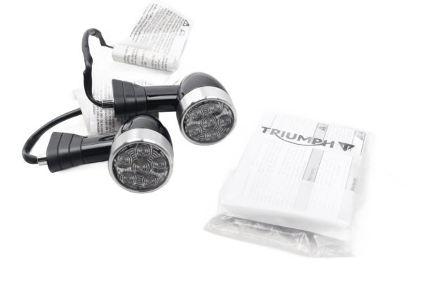 LED Blinker Satz hinten links rechts universal schwarz silber Triumph universell