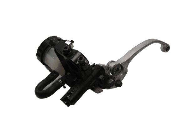 Etujarrupumpun vipu Triumph Speed Triple 955 T509 509 99-01