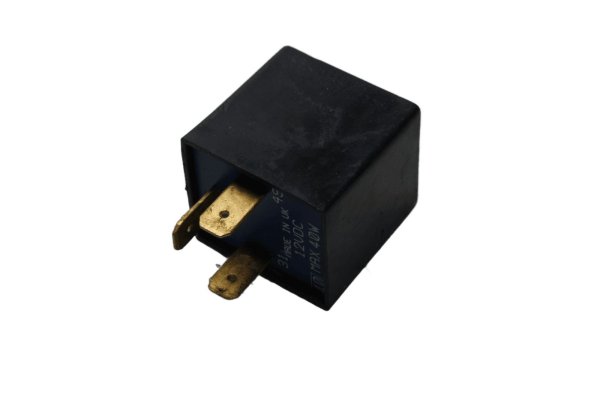 Vilkkurele, 3-napainen, 12 V, 40 W max. Triumph Speed Triple 955 T509 509 99-01