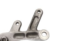 Jalkatuen kiinnike, vasen etu Triumph Speed Triple 955 T509 509 99-01