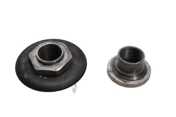 Haarukan sillan mutteri haarukan lukko Triumph Speed Triple 955 T509 509 99-01