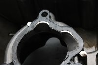 Öljypohja, moottorin kotelon kansi, tyhjennys Triumph Speed Triple 955 T509 509 99-01