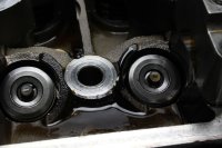 Sylinterikansi, venttiilikoppa, venttiilinohjain Triumph Speed Triple 955 T509 509 99-01