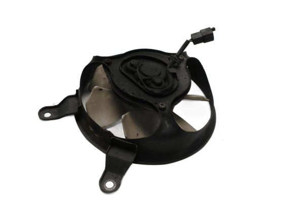 Jäähdytystuulettimen tuulettimen moottori Triumph Speed Triple 955 T509 509 99-01