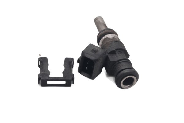 Ruiskutussuutin, injektori, polttoaineventtiili BMW K 1300 GT K44 0538 09-11