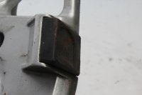 Voetsteunbeugel, draagplaat, linksvoor, bevestiging BMW R 1100 GS 259 0409 93-99